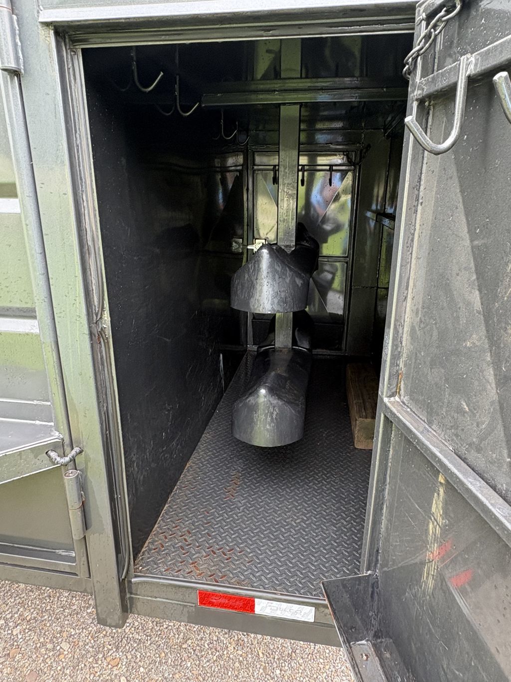 2018 Delco 20' stock combo w/ tack box