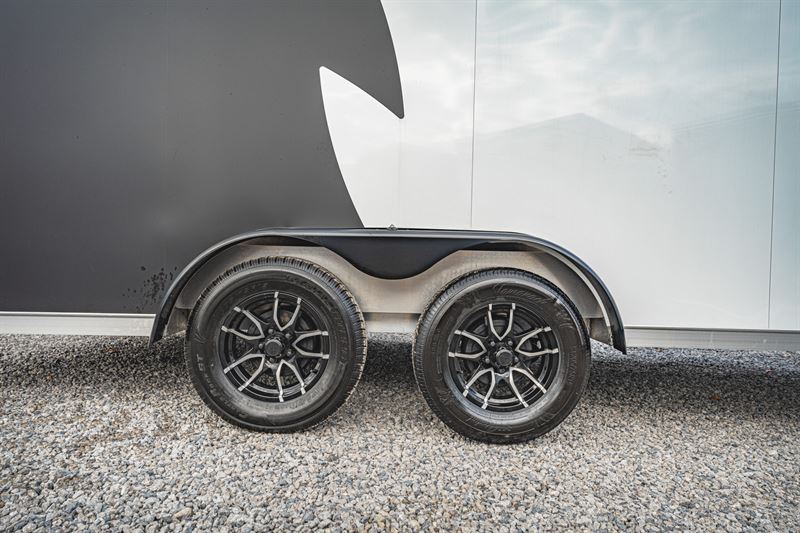 2025 Neo