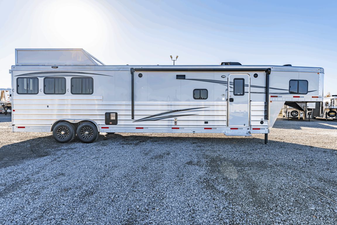 Trailer Photo 7