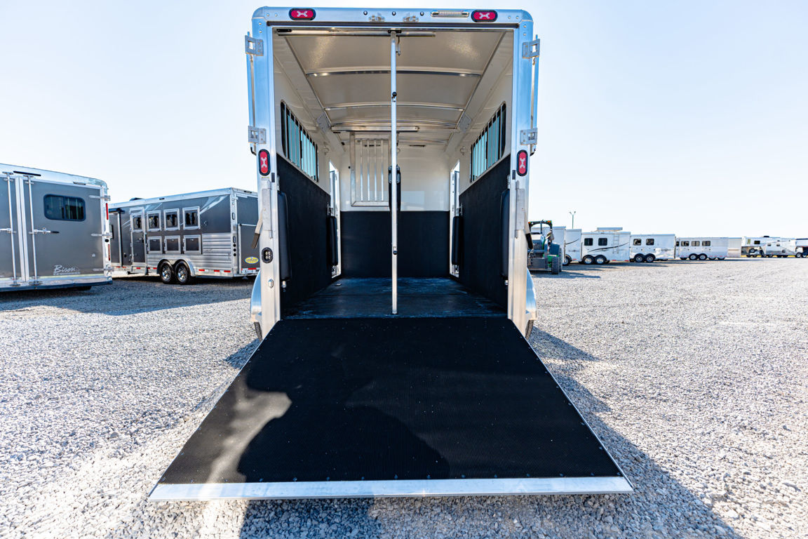Trailer Photo 15