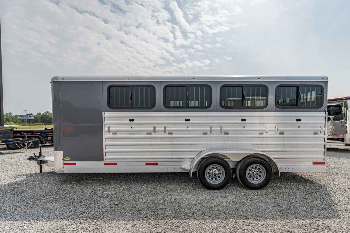 Trailer Photo 11
