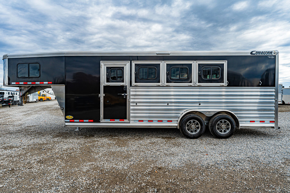 Trailer Photo 11