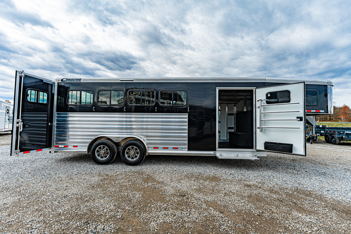 Trailer Photo 12