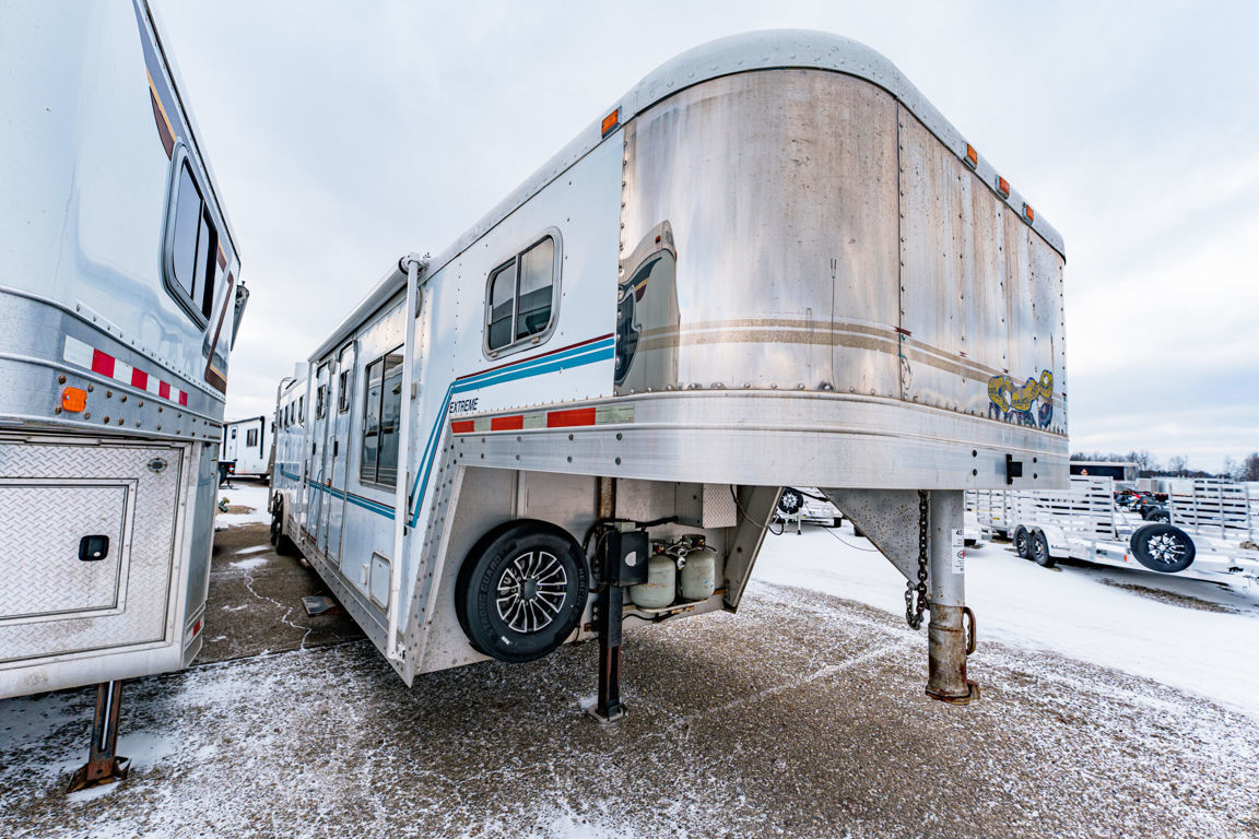 Trailer Photo 16
