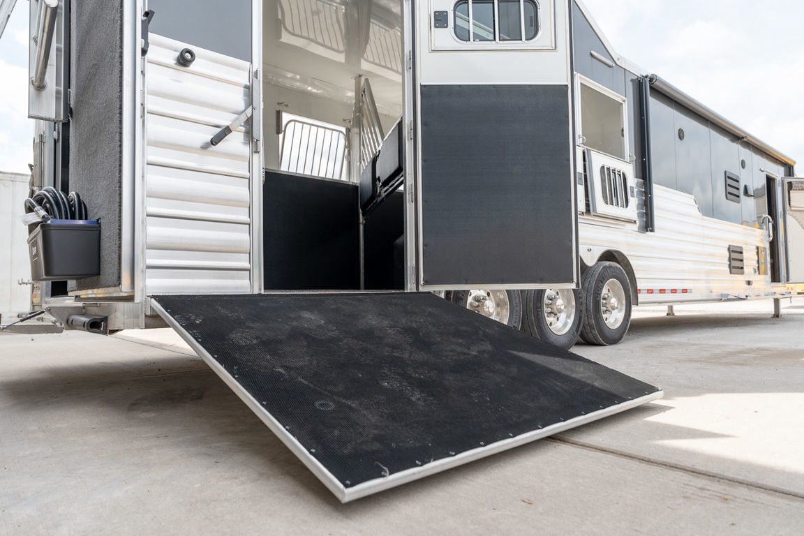 Trailer Photo 29