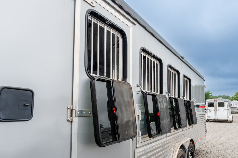 Trailer Photo 10