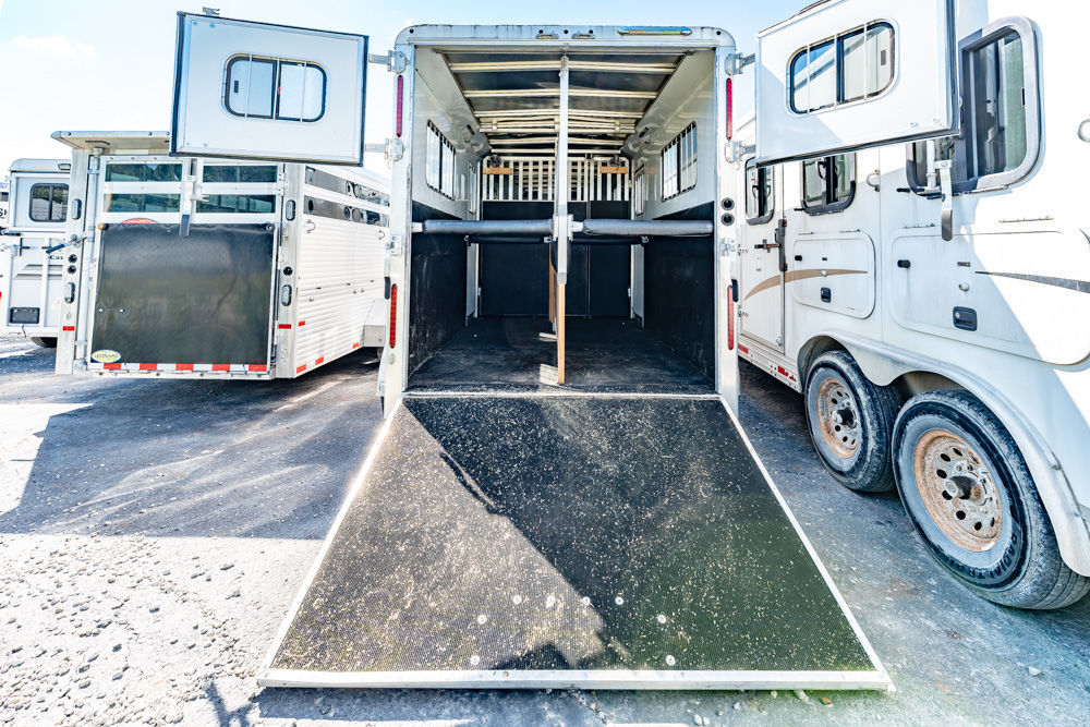Trailer Photo 8