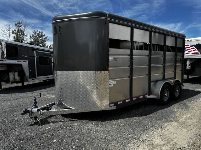 Trailer Photo 2