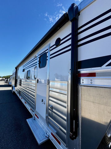 Trailer Photo 20