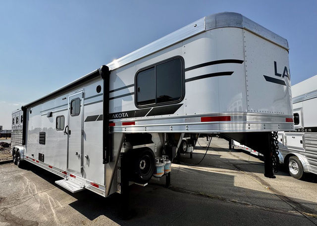 2026 Lakota LY8315SR