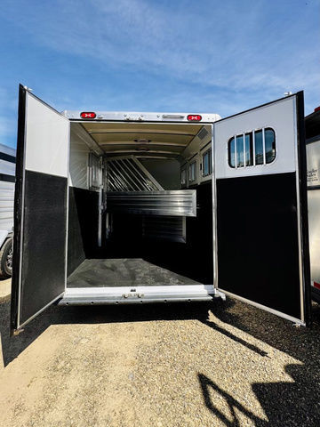 Trailer Photo 15