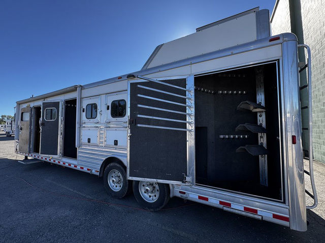 Trailer Photo 14