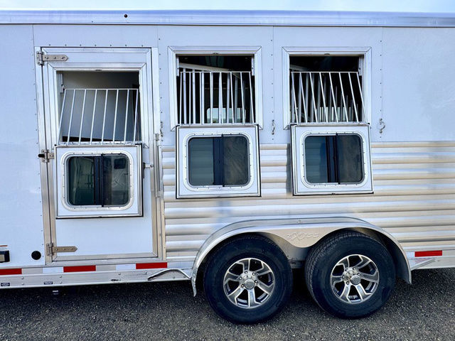 Trailer Photo 3