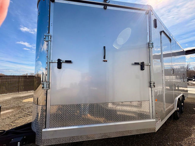 Trailer Photo 2