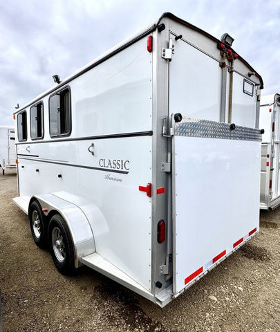 Trailer Photo 3