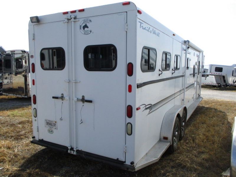 2002 Trails West Three Horse L/Q mid tack