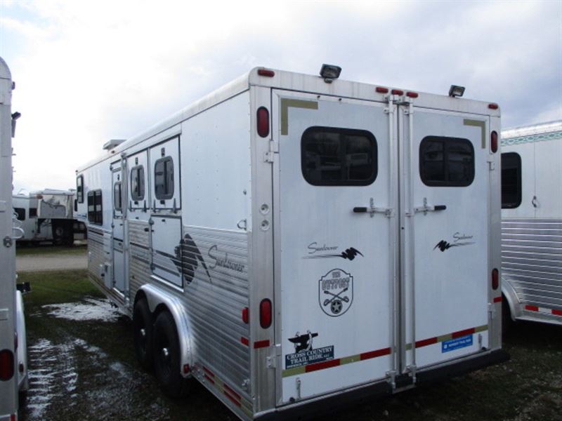 1998 Sundowner Trailers Three Horse LQ