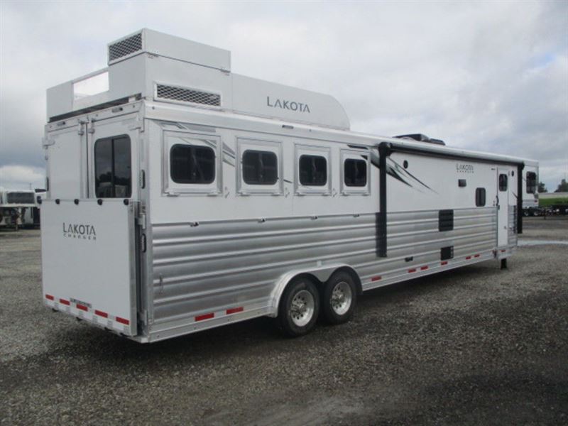 2024 Lakota Trailers C8417