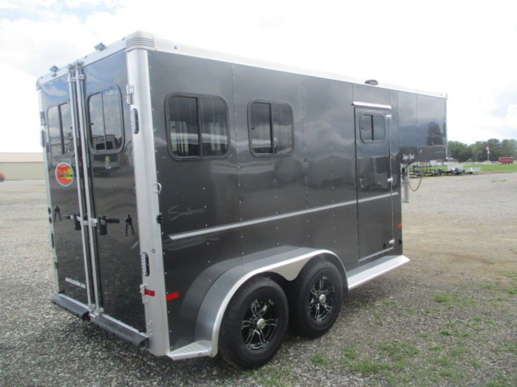 2024 Sundowner 2h slant g/n 7'6" tall super sport