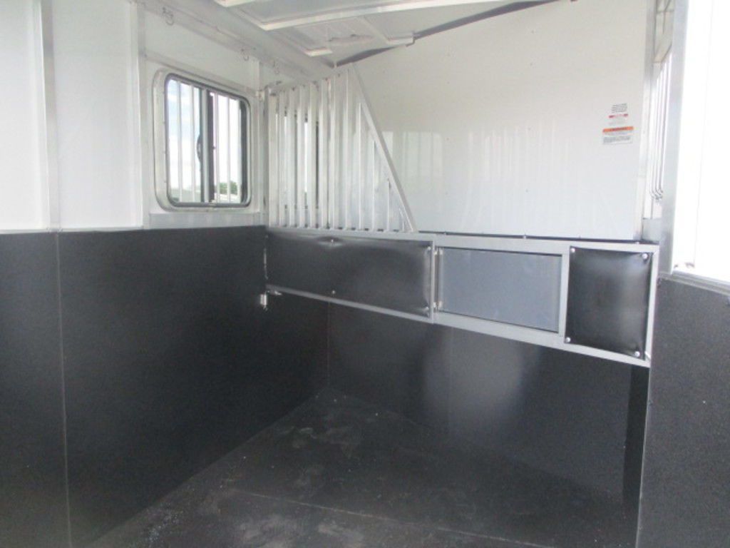 Trailer Photo 6