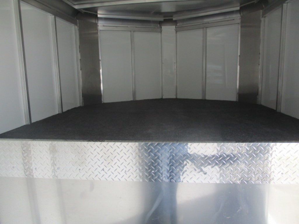 Trailer Photo 9
