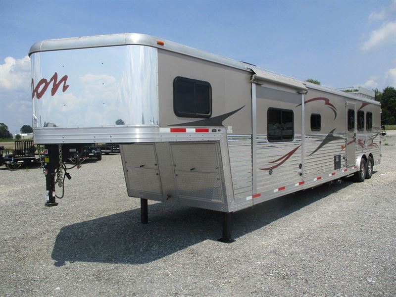 2012 Bison 16' lq 6' slide 3h slant stratus all aluminum