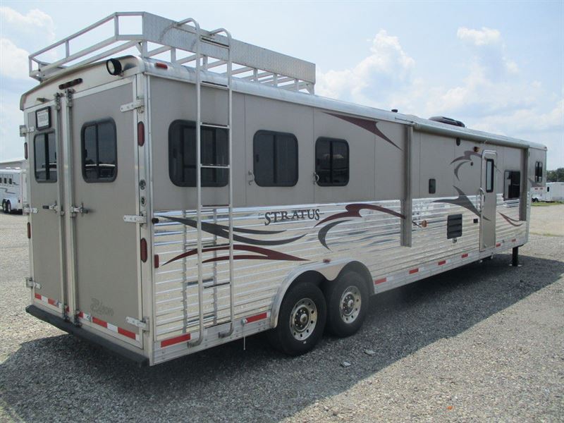 2012 Bison 16' lq 6' slide 3h slant stratus all aluminum