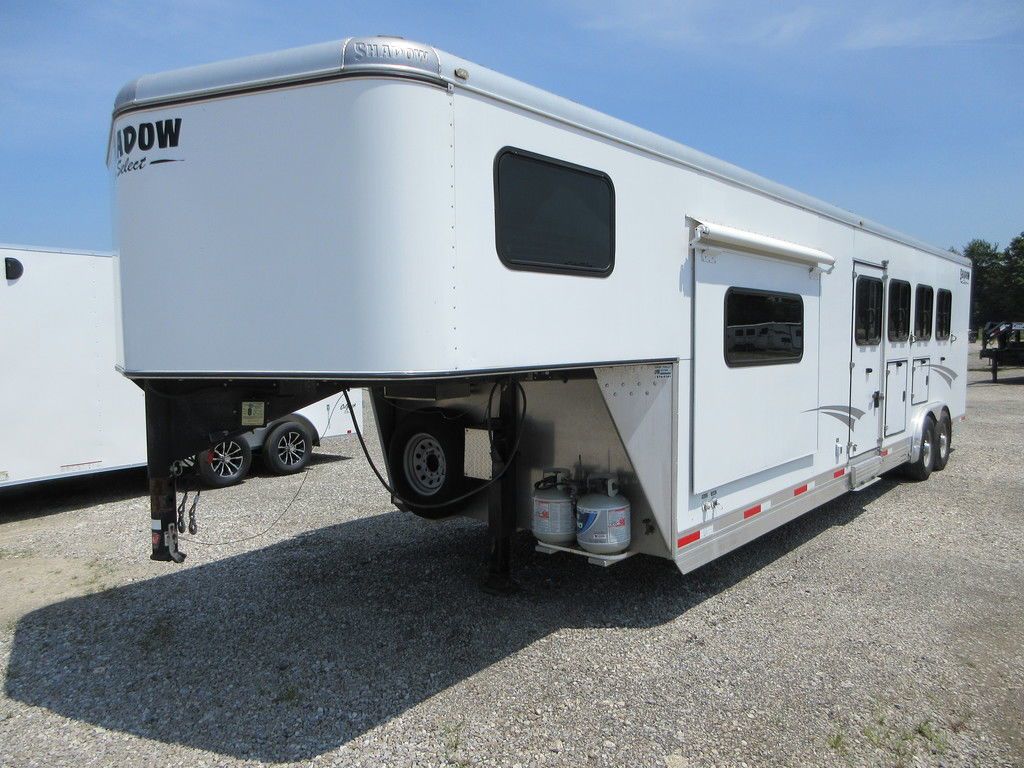 2014 Shadow 10'6" lq 6' slide 4h slant 8 wide/mangers