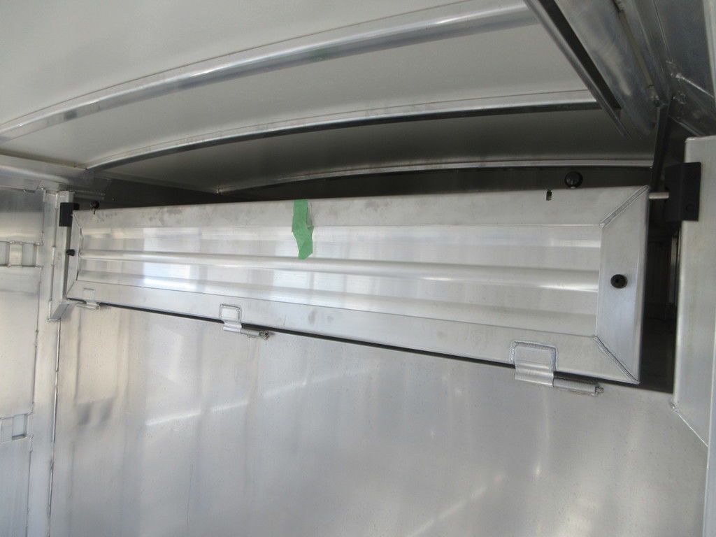 Trailer Photo 8
