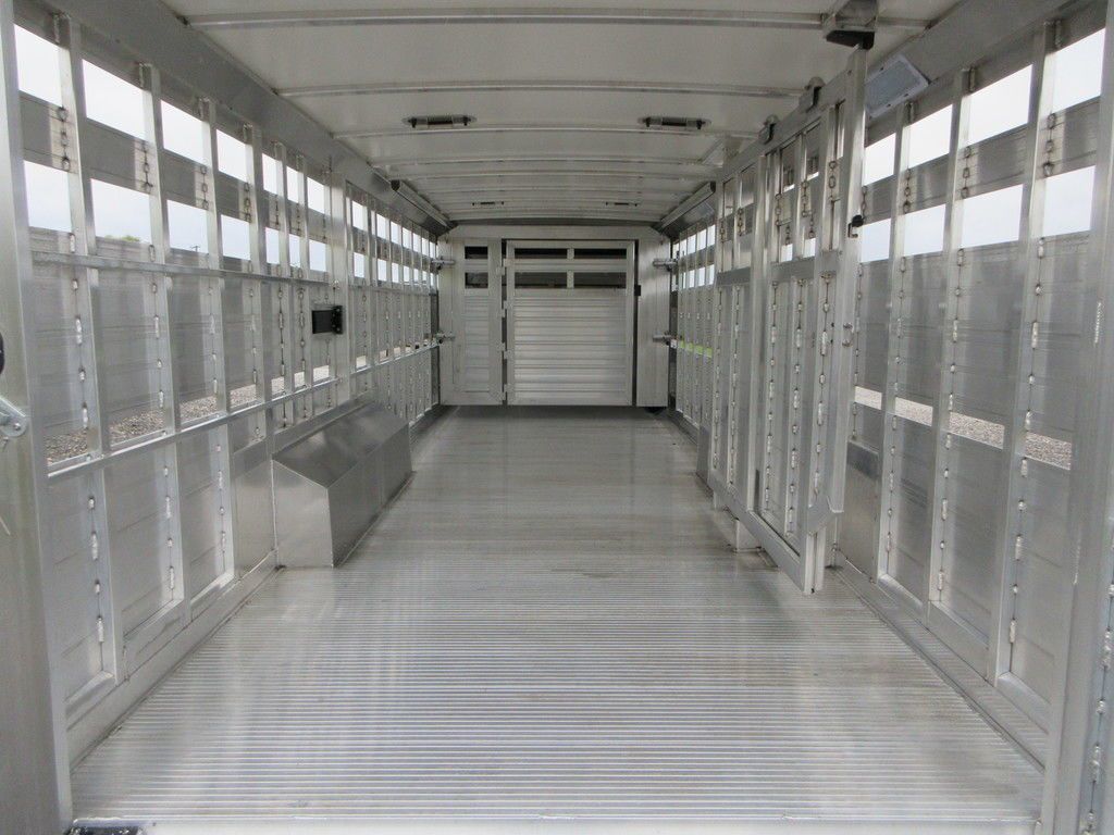2026 Cimarron 8x28'x6'4" tall lonestar show stock