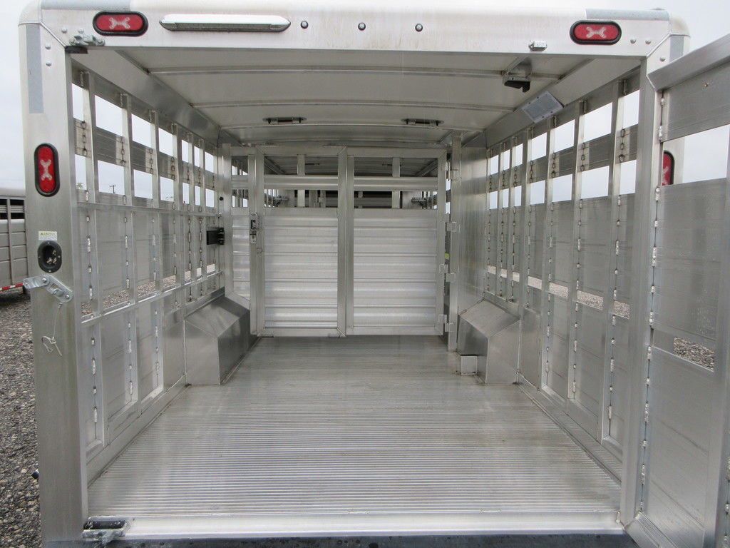 Trailer Photo 6
