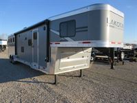 2025 3 horse Lakota Trailers 14' LQ 6' Slide 3H Slant 8314SR