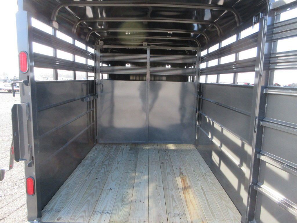 Trailer Photo 6