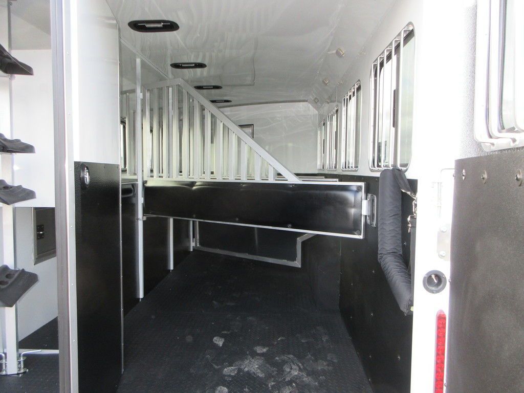 Trailer Photo 6