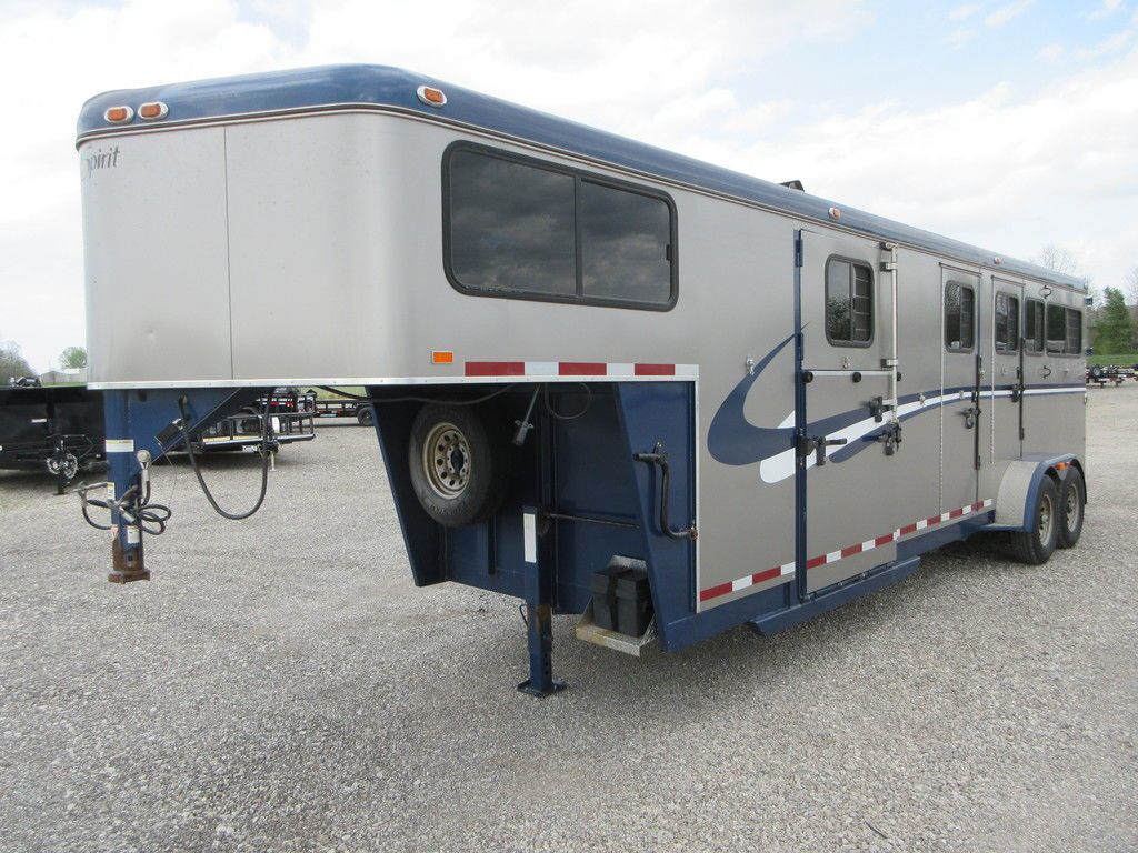 2015 Equispirit 3h safe load 7'6" tall