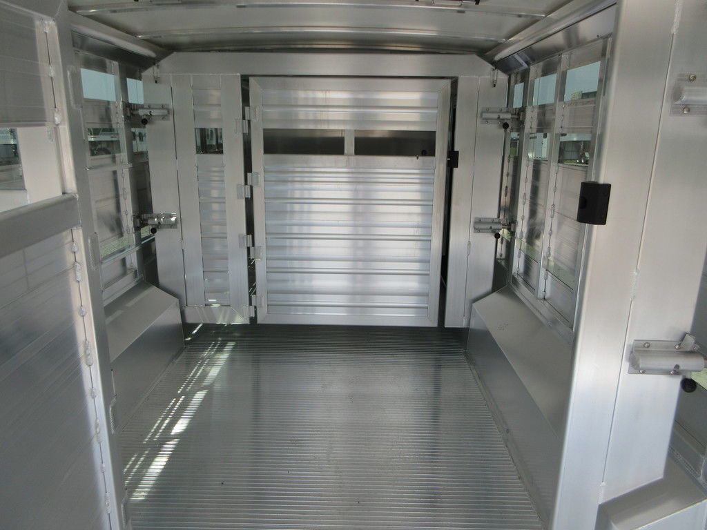 Trailer Photo 6