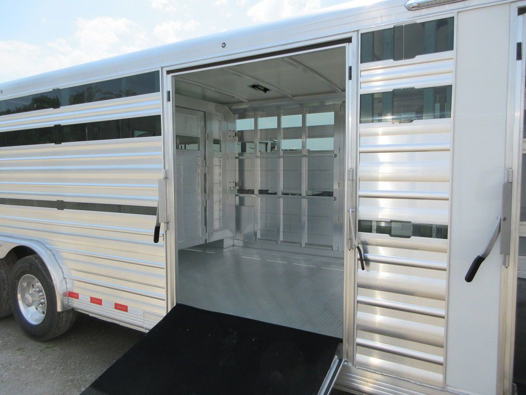 Trailer Photo 9