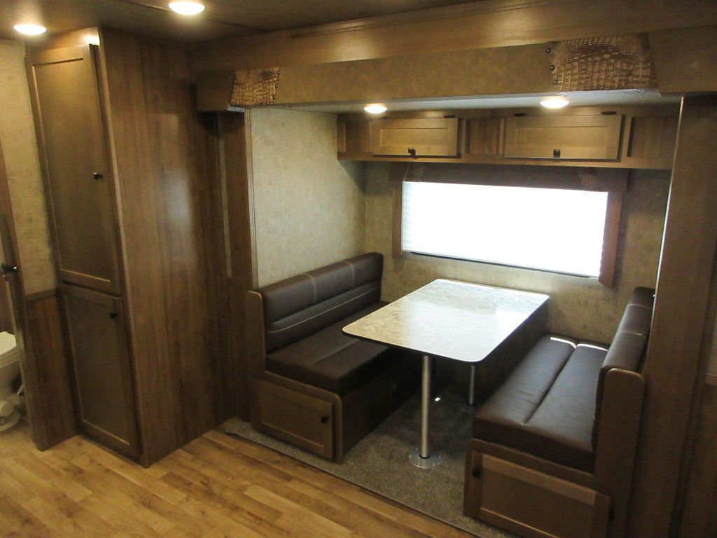 Trailer Photo 14