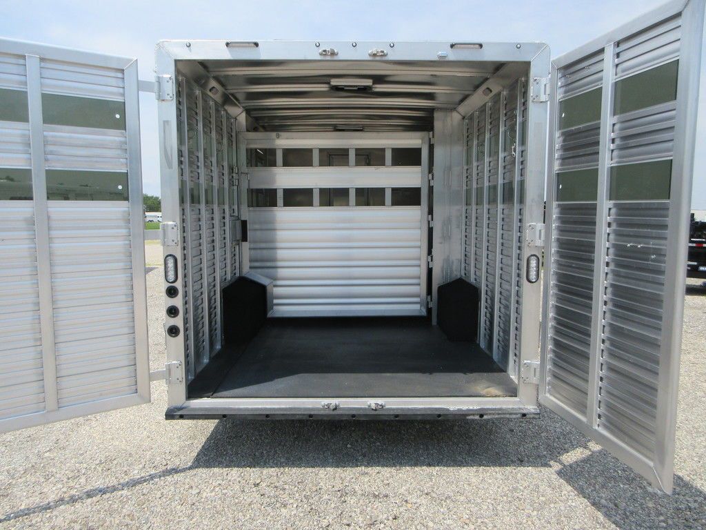 2027 Lakota 14' lq 6' slide mid tack 14' stock back lyl81414sr