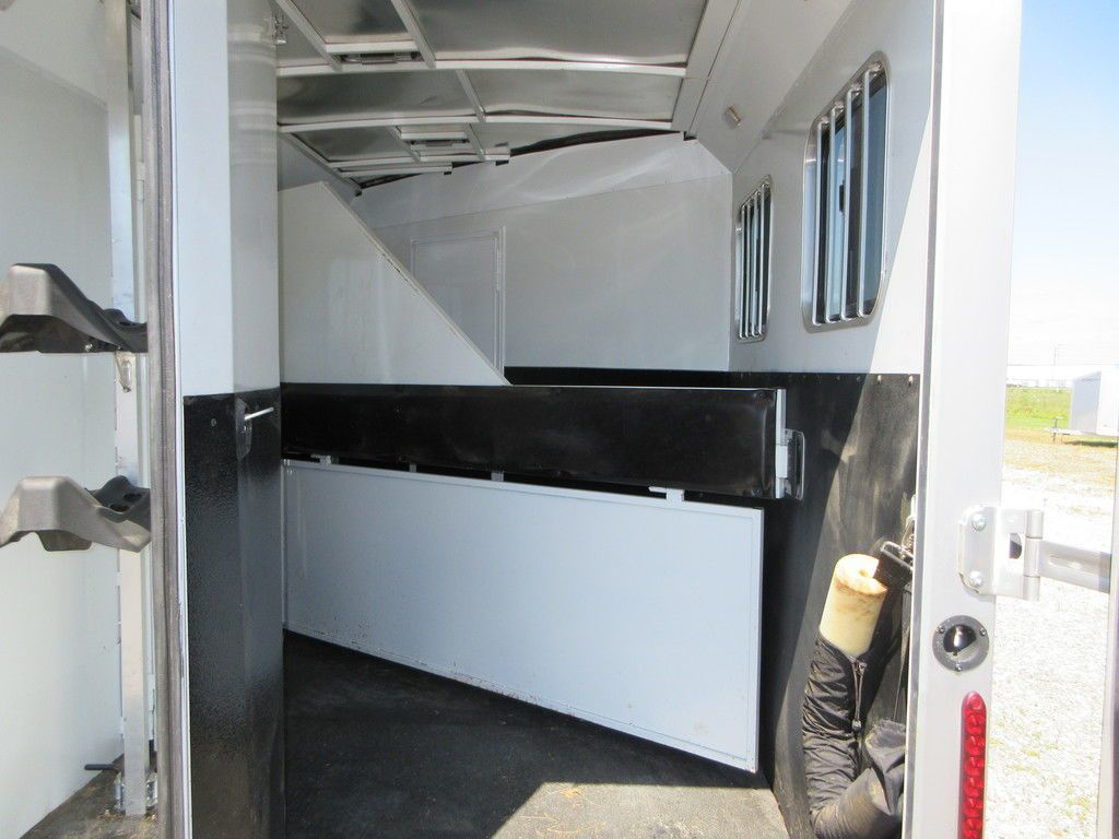 Trailer Photo 6