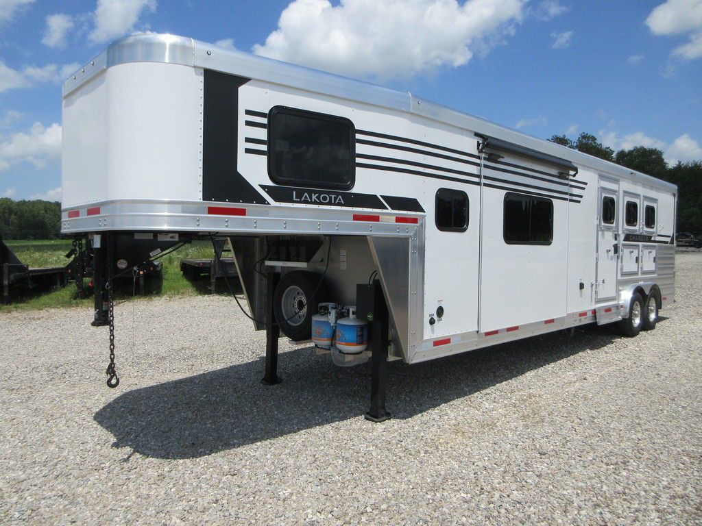 Trailer Photo 2