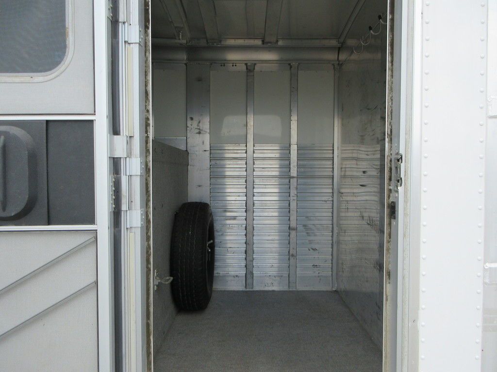 Trailer Photo 10