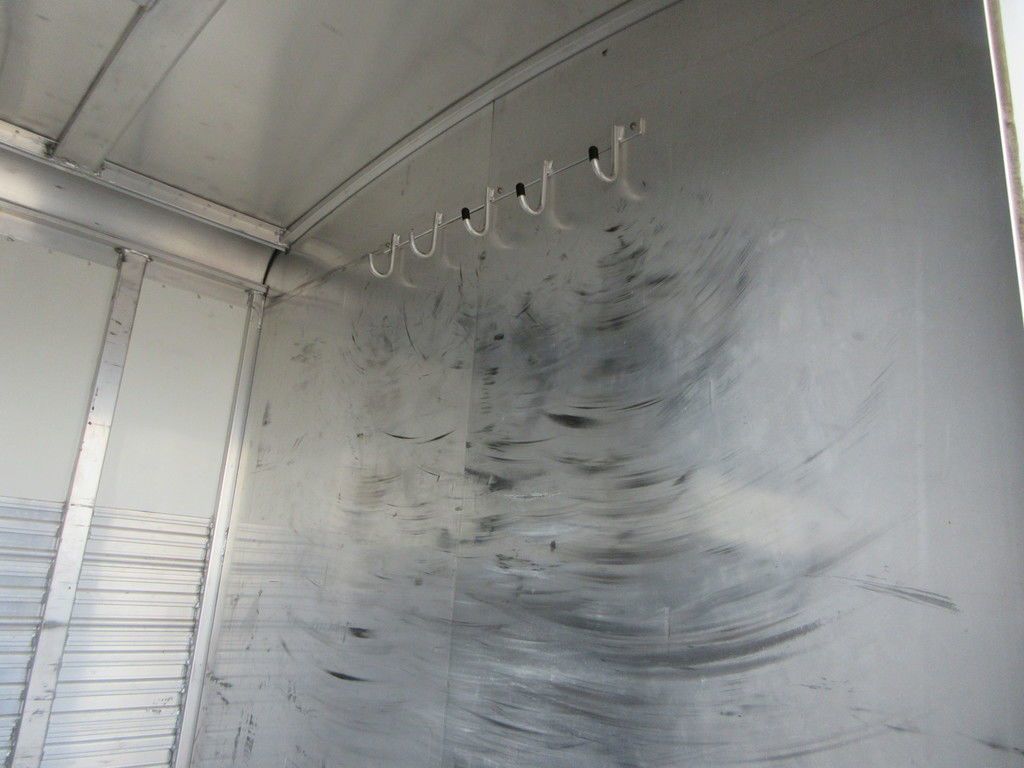 Trailer Photo 11