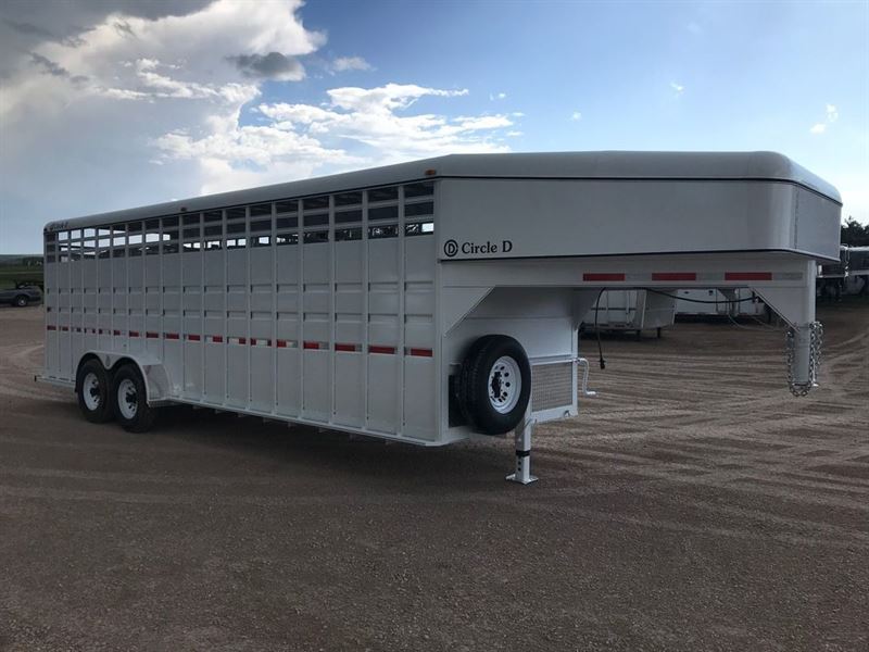 2022 Circle D 24 foot stock trailer 6’8” wide *on order*