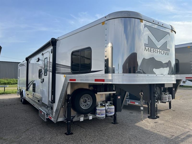 2023 Merhow Trailers 15’6” LQ / 16’ Garage **IN STOCK**