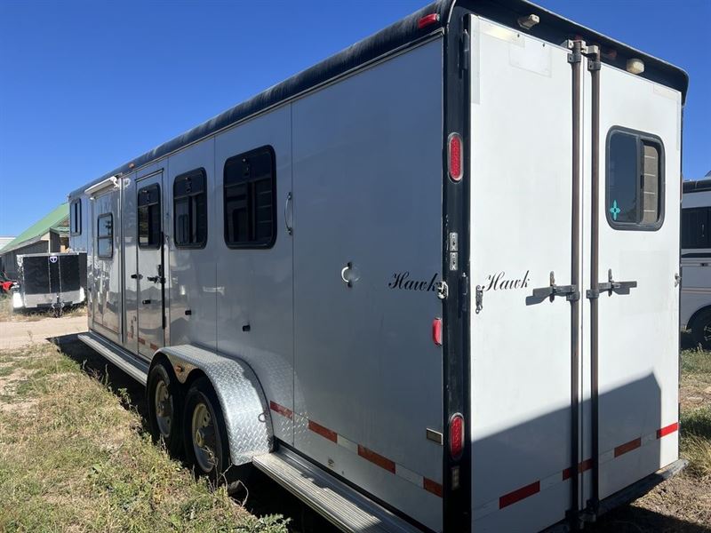 2003 Hawk 3 horse slide out lq *in stock*