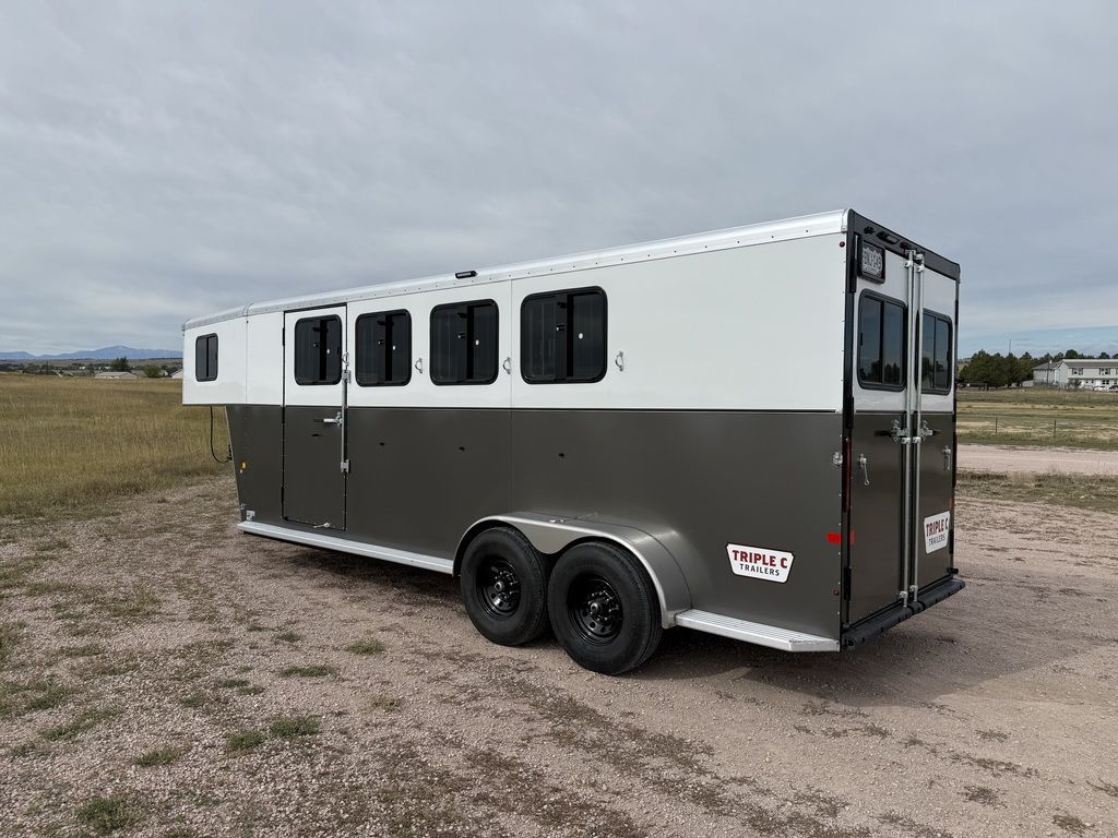 2026 Charmac triple c teton 4 horse **in stock**