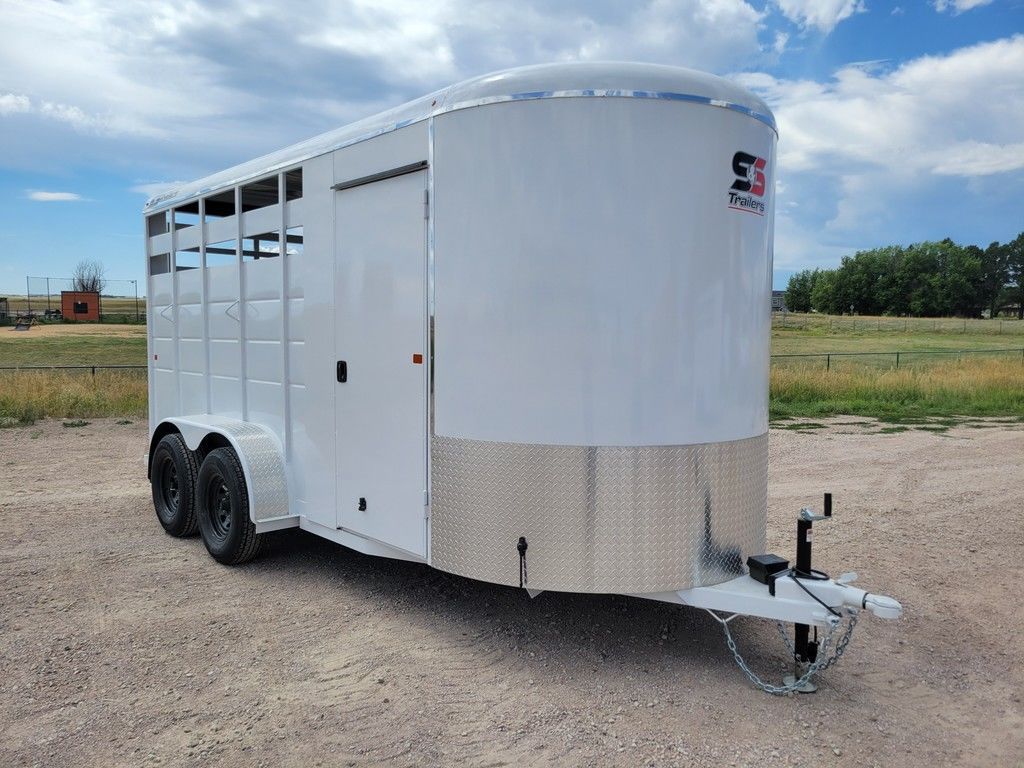 2025 AMP 3 horse slant load bumper pull