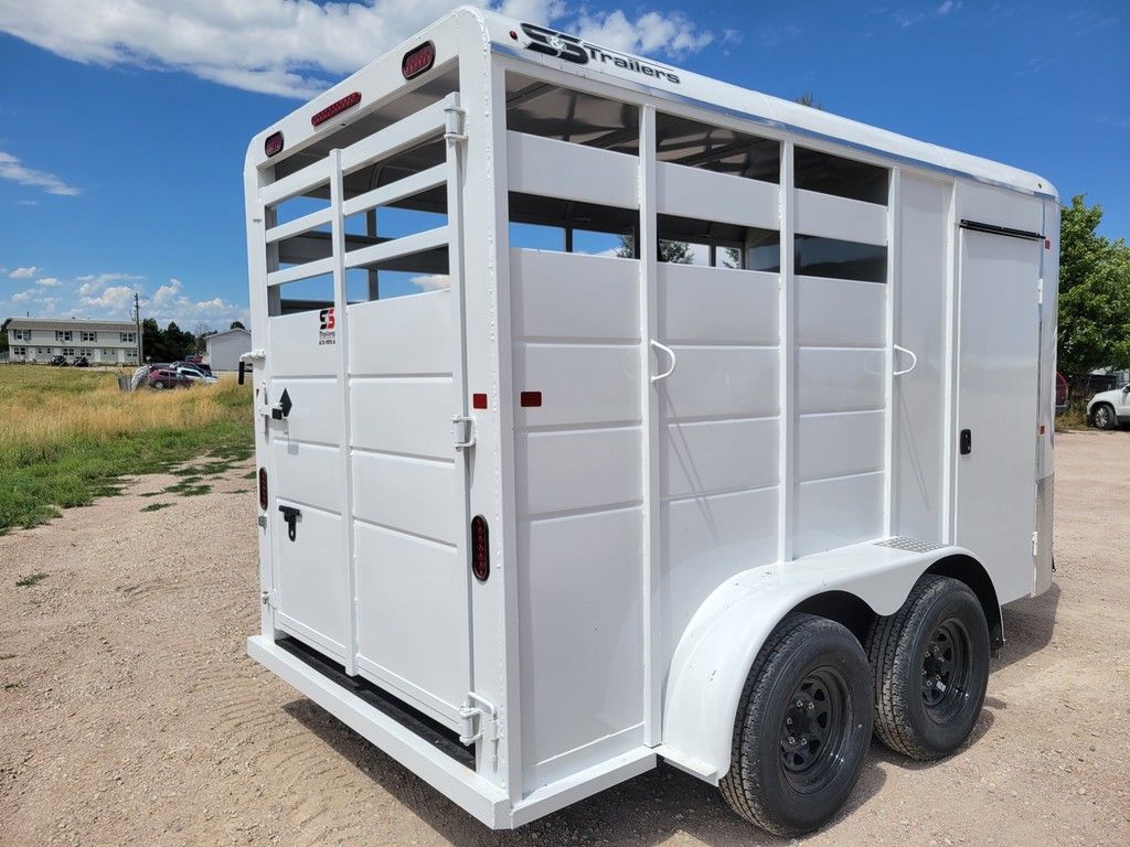 2025 AMP 2 horse slant bumper pull **on order**