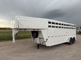 2026 Stock horse S&S Manufacturing 20 foot Stock **Arriving July**